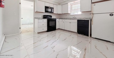 This Gem is ready for you! Welcome to this beautiful renovated 4 - photo 2