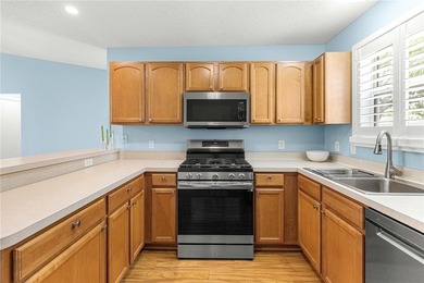 ***LOW TAXES*** INCLUDES ONE YEAR HOME WARRANTY*** ROOF - photo 12
