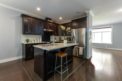 GUILDFORD GREEN complex! Fabulous CORNER unit offering nearly - photo 19