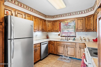 Beautiful Brick Home with River Views in Calabash, NC. This well - photo 23