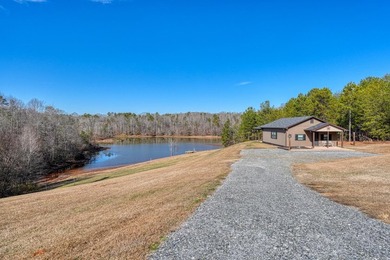 Welcome to this like new custom-built cottage where waterfront - photo 4