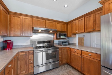 Welcome to your rare, Old Florida 1.45 Acre compound, steps away - photo 27