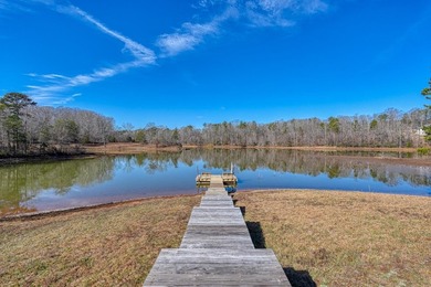 Welcome to this like new custom-built cottage where waterfront - photo 7
