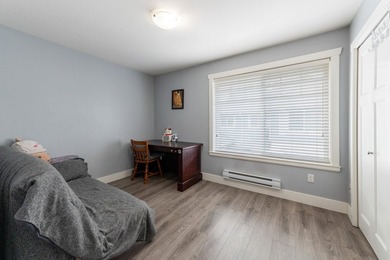 GUILDFORD GREEN complex! Fabulous CORNER unit offering nearly - photo 28