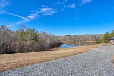 Welcome to this like new custom-built cottage where waterfront - photo 10