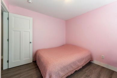 GUILDFORD GREEN complex! Fabulous CORNER unit offering nearly - photo 31