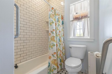 Welcome to your rare, Old Florida 1.45 Acre compound, steps away - photo 34