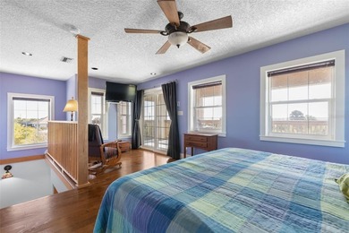 Welcome to your rare, Old Florida 1.45 Acre compound, steps away - photo 37