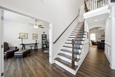 Tucked into a quiet cul-de-sac in the coveted SummerLake - photo 4