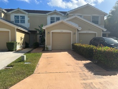 (private lake, pond, creek) Townhome/Townhouse For Sale in Lake Worth Florida