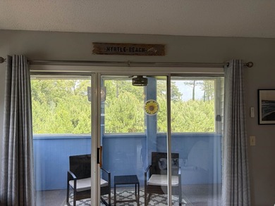 Don't miss out on this desirable top floor end unit offering - photo 27