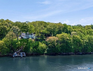 Perched above the CT River with breathtaking panoramic views and - photo 37