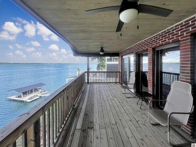 Experience waterfront living at its finest in this exceptional 3 - photo 6