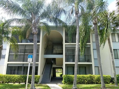 Beautiful 2BR/2BA condo with pond views from the private patio - photo 1