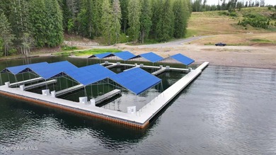 Become part of the exclusive, low-density, gated waterfront - photo 11