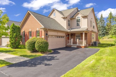 Lake Condo For Sale in Clarkston, Michigan