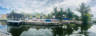 Welcome to this solid waterfront 2-bedroom, 2-bathroom - photo 3