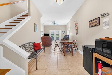 Peaceful 3-story lakefront home with stunning water views - photo 14