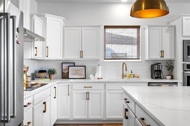Welcome to this beautiful 4-bedroom, 3.5-bath lake home in the - photo 16