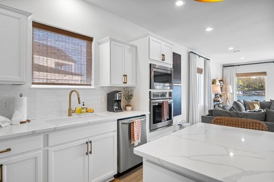 Welcome to this beautiful 4-bedroom, 3.5-bath lake home in the - photo 17