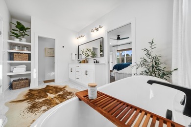 Welcome to this beautiful 4-bedroom, 3.5-bath lake home in the - photo 27