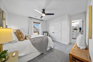 Welcome to this beautiful 4-bedroom, 3.5-bath lake home in the - photo 29