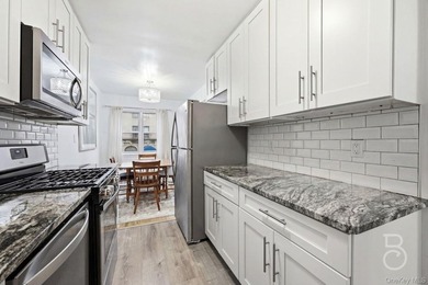 Coveted layout in a prime Astoria location with added upside - photo 5