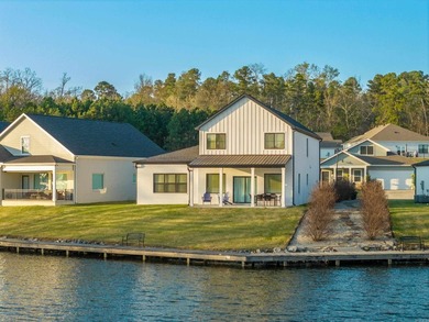 Welcome to this beautiful 4-bedroom, 3.5-bath lake home in the - photo 45