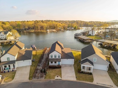 Welcome to this beautiful 4-bedroom, 3.5-bath lake home in the - photo 46
