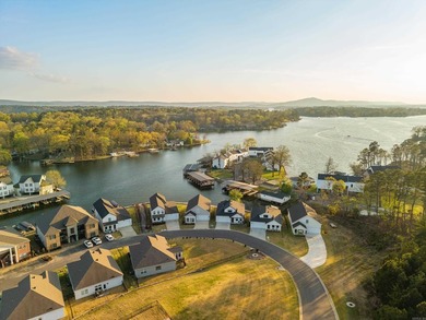 Welcome to this beautiful 4-bedroom, 3.5-bath lake home in the - photo 48