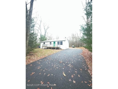 Bear Creek Lake Home For Sale in Jim Thorpe Pennsylvania