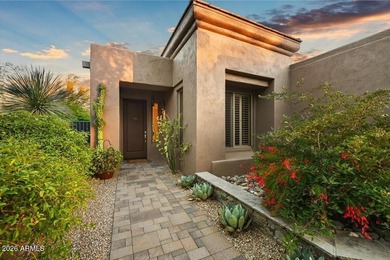 This stunning, well-maintained home in the guard-gated community - photo 2