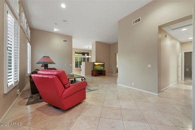 This stunning, well-maintained home in the guard-gated community - photo 6
