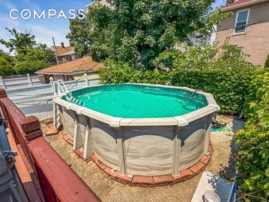 Escape to your very own private oasis in the exclusive, gated - photo 4