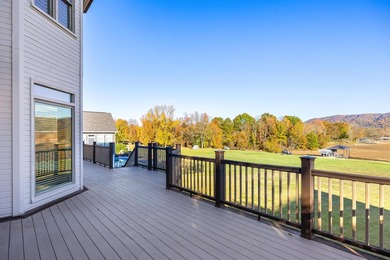 A rare find: Quality Custom built Lake house. 121 feet of water - photo 14