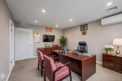 Prime free-standing professional office building for sale in a - photo 15