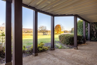 A rare find: Quality Custom built Lake house. 121 feet of water - photo 16