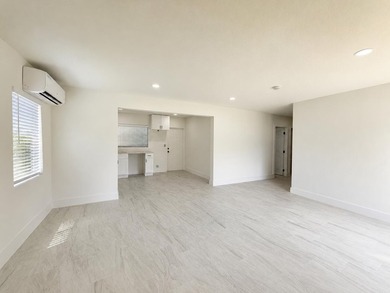 DOUBLE LOT! Stunning fully renovated home on a rare double lot - photo 6