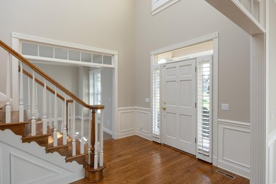 A rare find: Quality Custom built Lake house. 121 feet of water - photo 27