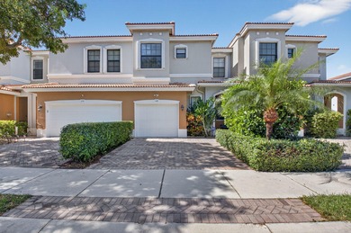 Floral Lakes  Townhome/Townhouse For Sale in Delray Beach Florida