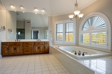 A rare find: Quality Custom built Lake house. 121 feet of water - photo 45
