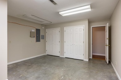 A rare find: Quality Custom built Lake house. 121 feet of water - photo 58