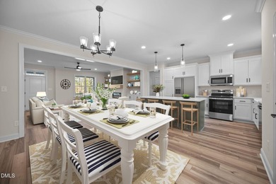 Welcome to this stunning new construction home in a resort style - photo 10