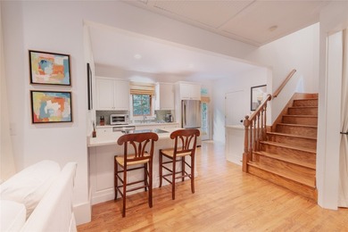 This warm family *Cottage* at Trillium Links and Lake Club on - photo 12