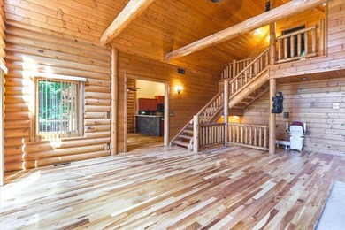 Exceptional Custom Built Log Home on Lake Petenwell! This 4+ - photo 19