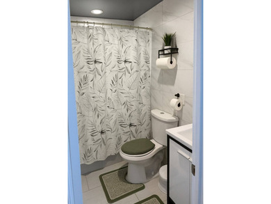 Welcome to 115-29 145th Street! A warm, beautifully curated - photo 4