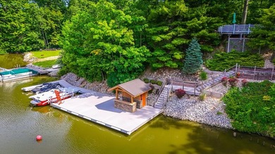 Welcome to 691 Timothy Drive in Holiday Lakes! This beautifully - photo 42