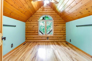 Exceptional Custom Built Log Home on Lake Petenwell! This 4+ - photo 44