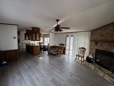 Welcome to your slice of country living! Nestled on 4.48