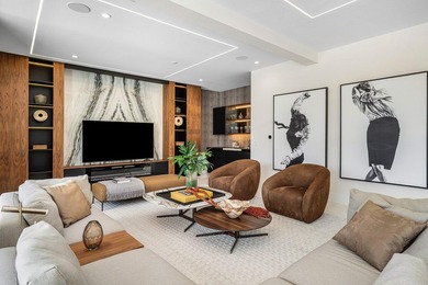 Completed in 2026, this Luxurious Deepwater Estate showcases 84' - photo 8